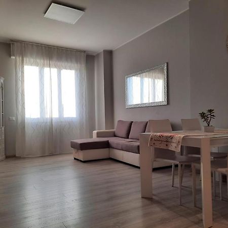 La Casa Di Penny Apartment Monza Ngoại thất bức ảnh